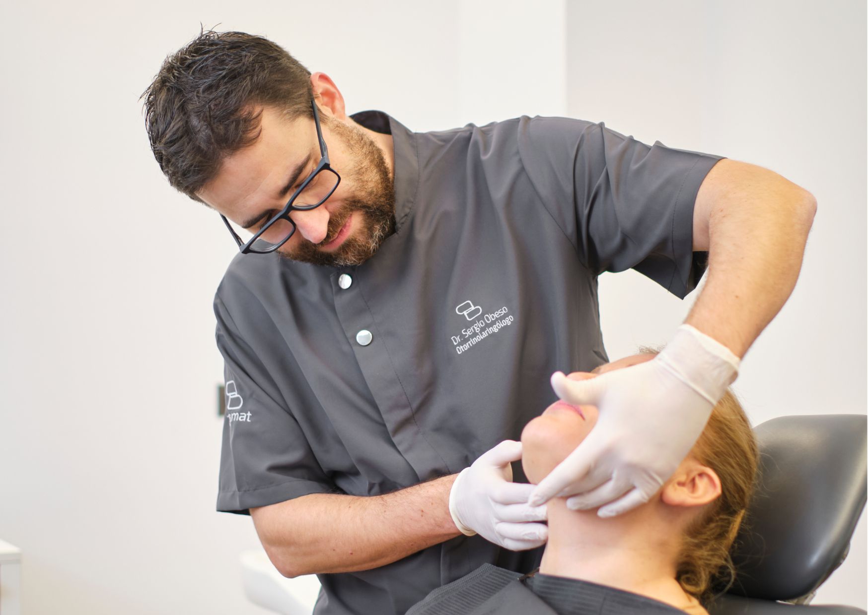 Doctor Sergio Obeso, Médico Otorrino especialista